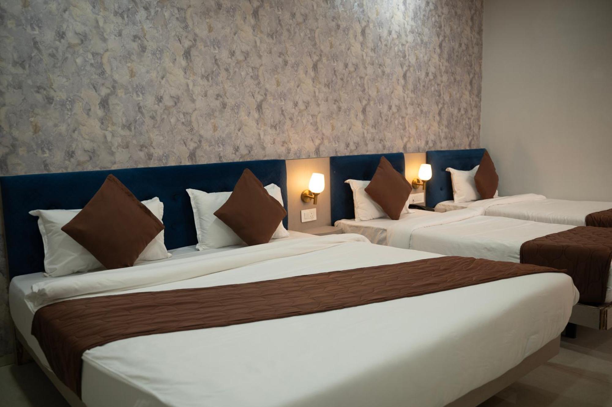 Hotel Manaal Akolia Esterno foto