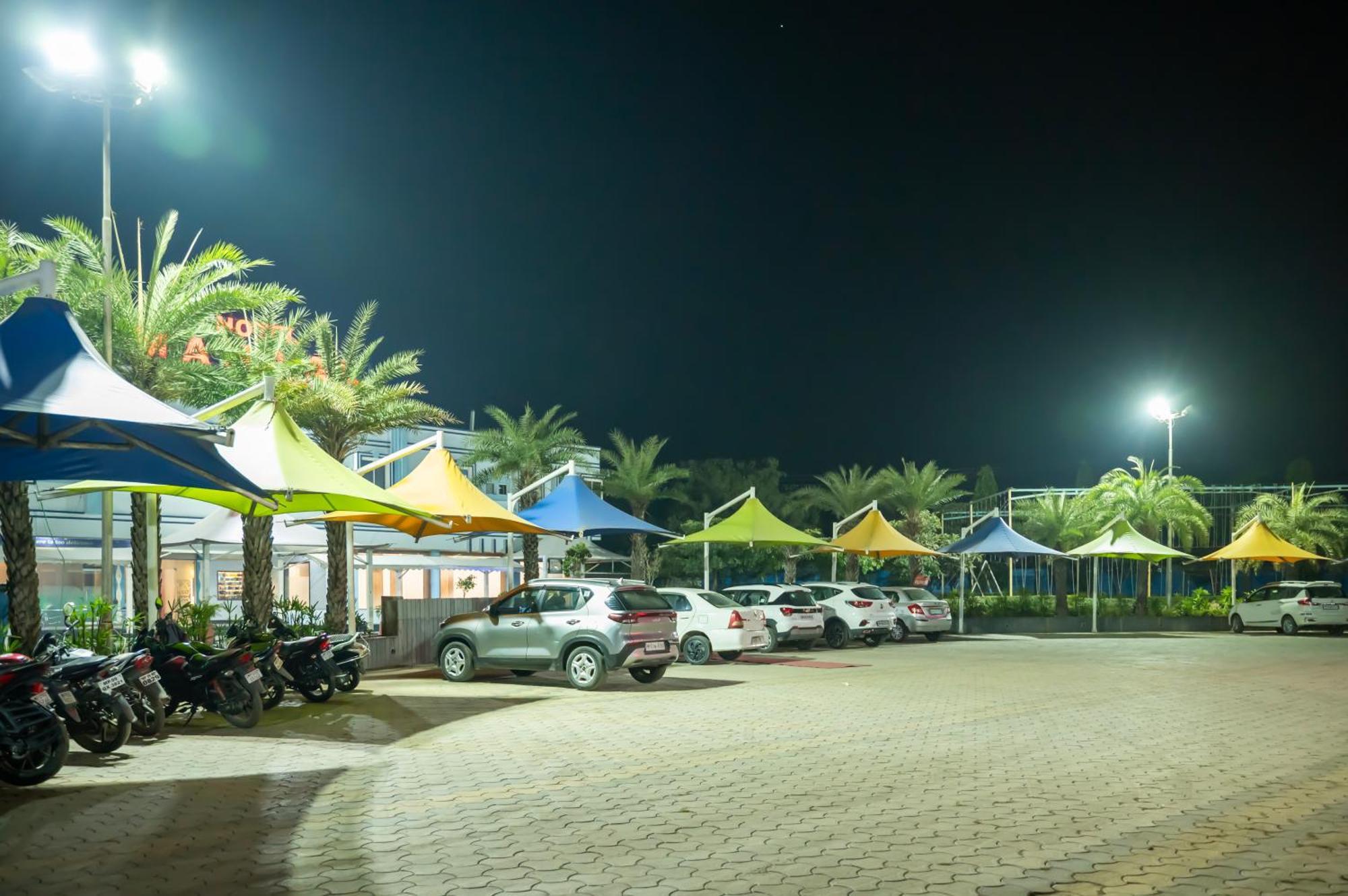 Hotel Manaal Akolia Esterno foto