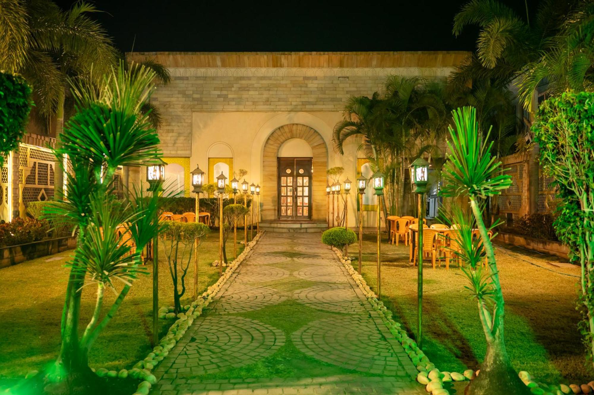 Hotel Manaal Akolia Esterno foto